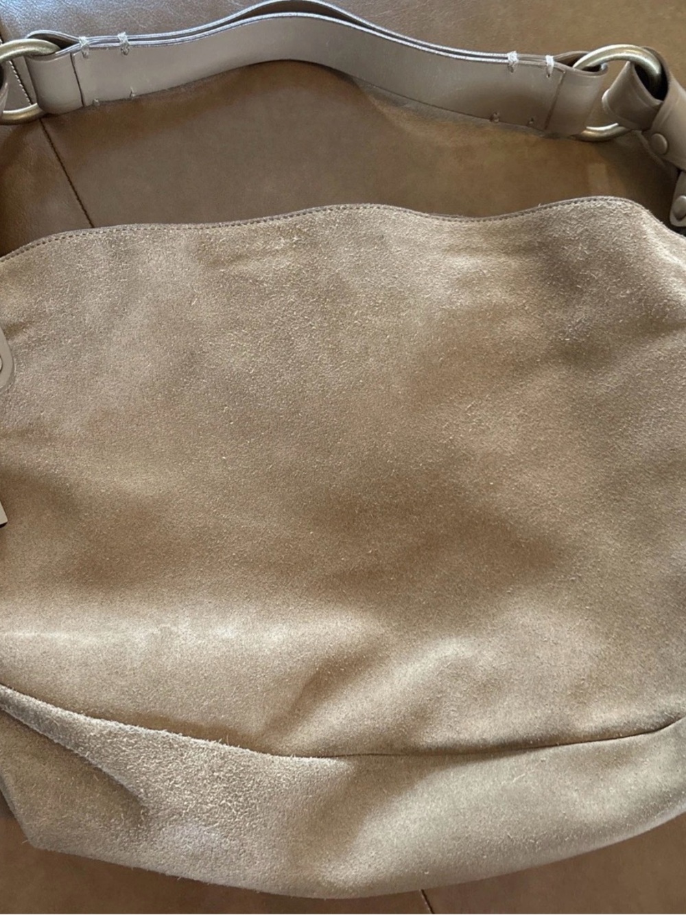 Bally Tan Suede And Leather Hobo Shoulder Bag Vintage Striped Interior - Picture 2 of 15